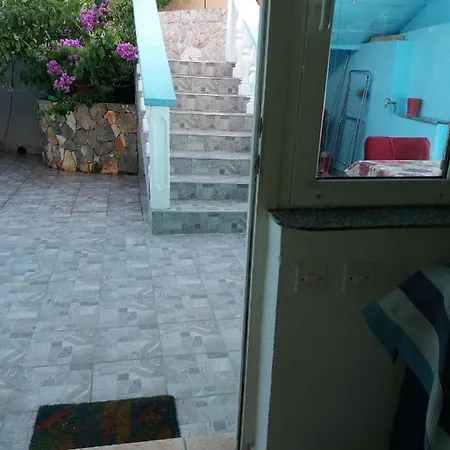Lucija Apartament *