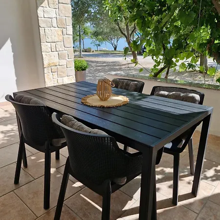 Lucija Apartament *