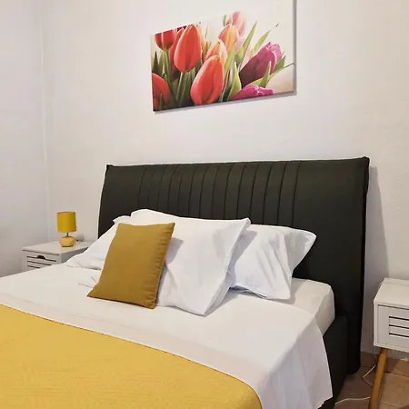 Lucija Apartament *