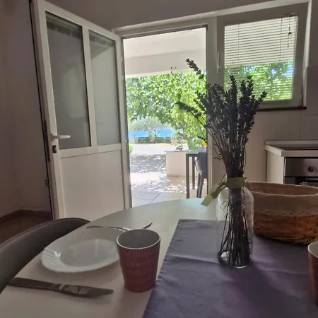 Apartment Lucija