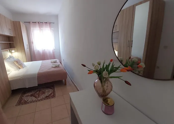 Lucija 아파트 셀리네